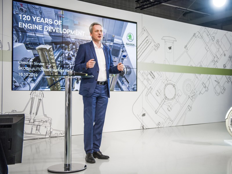 Škoda oslavila 120 let vývoje a výroby motorů v Mladé Boleslavi